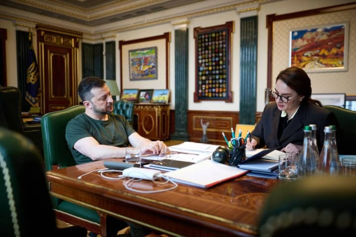 Правительство сегодня обновит правила пересечения границы для мужчин в возрасте от 18 до 22 лет - Зеленский