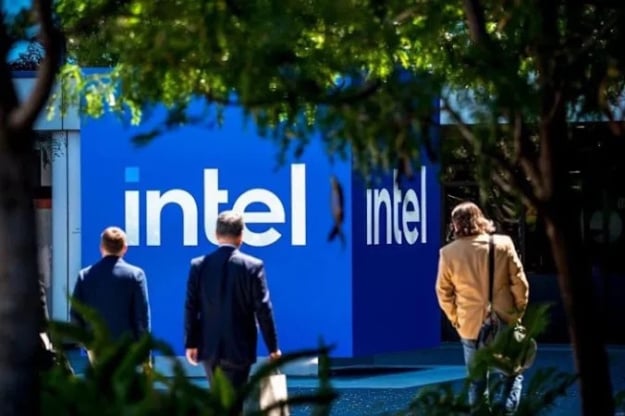 США придбає 9,9% акцій Intel — Трамп
