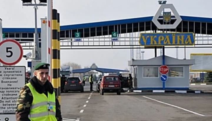 В ГПСУ рассказали о ситуации на границе: где очереди из авто самые большие