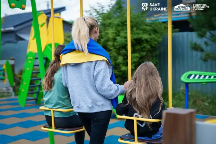 Большую группу украинских детей удалось спасти с оккупированных территорий - ОП