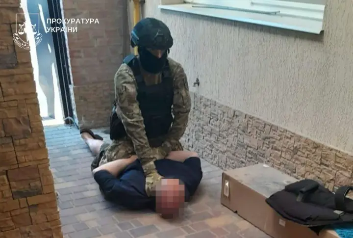 На Франковщине разоблачили группу, которая терроризировала бизнес в Украине: среди задержанных - "смотрящий" Коломыи