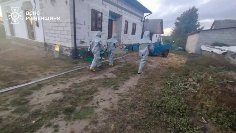 Неподалеку от Ровно произошла утечка хлора: три человека обратились к медикам