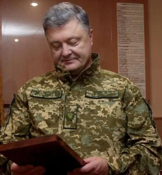 Окружение Порошенко фиктивно мобилизовалось в 206-й батальон для пиара и бегства от следствия - журналист