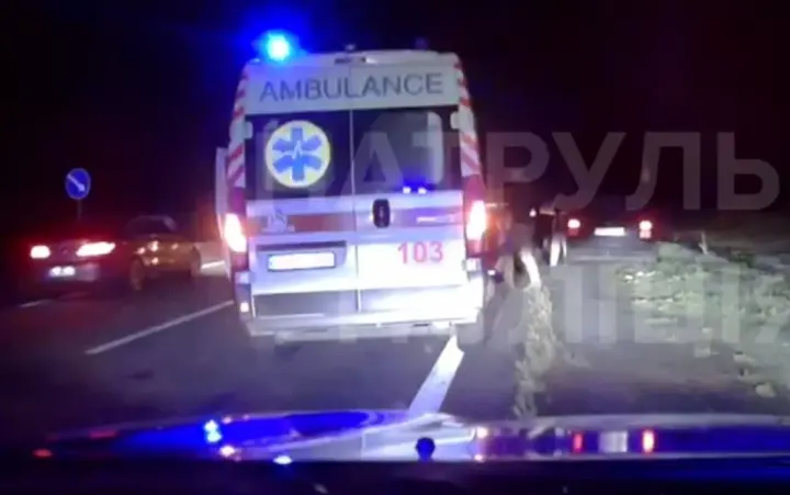 Патрульные и медики попали под повторный обстрел в Черниговской области во время оказания помощи