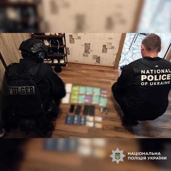 Проведена масштабная операция в двух странах: правоохранители разоблачили мошенников, обманувших военных ВСУ на более чем 1 млн грн