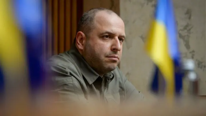 Секретарь СНБО призвал увеличивать долю контрактников в армии среди 18-24 летних