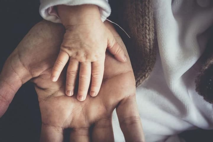 Шаги к счастливому детству: Биржа Благотворительности "ДоброДій" в августе помогла 17 детям с тяжелыми диагнозами