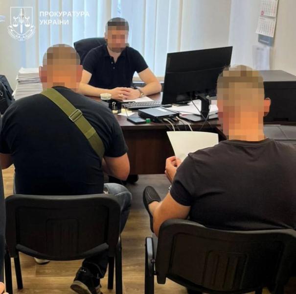 Шесть сотрудников полтавской тюрьмы предстанут перед судом за пытки заключенного