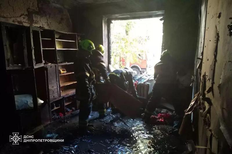 В Кривом Роге в результате пожара погибли двое детей, еще трое травмированы