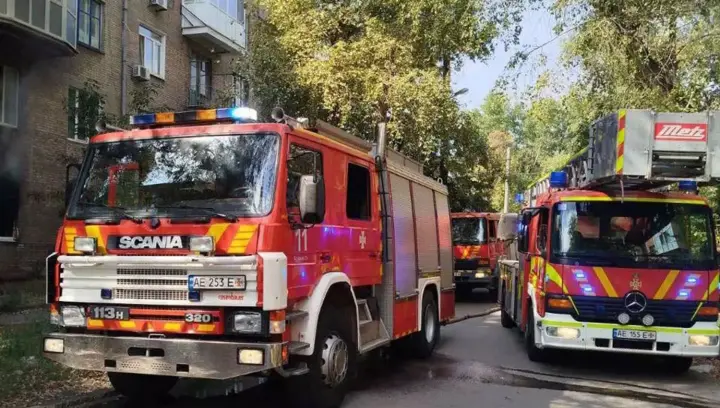 В Кривом Роге в результате пожара погибли двое детей, еще трое травмированы