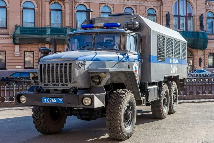 В россии полиция угрожает мужчинам уголовными делами для подписания контрактов на службу в армии - "АТЕШ"