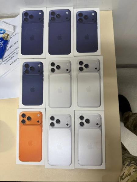 В Украину сразу после старта продаж хотели ввезти контрабандой партию новых iPhone 17