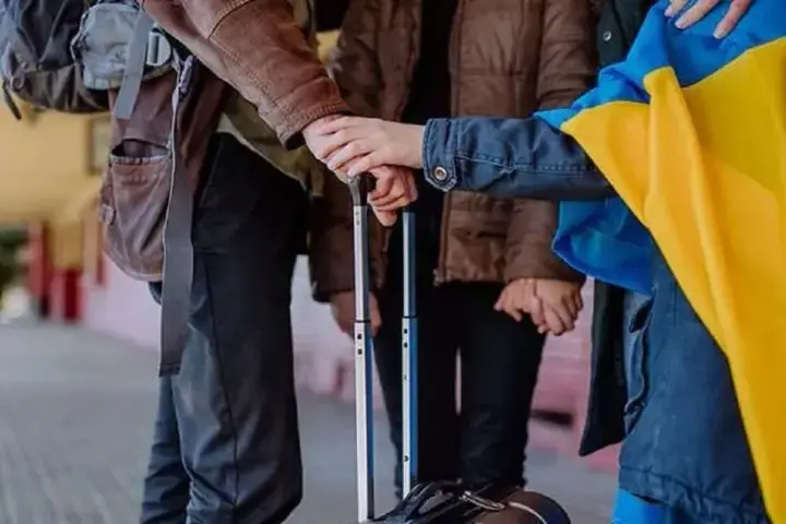 Великобритания продлит программу защиты украинских беженцев на два года