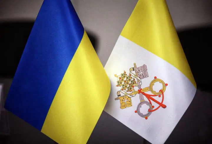Верещук провела встречу с папским нунцием в Украине: стали известны детали