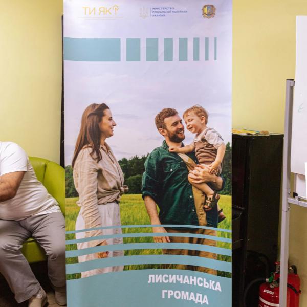 Владелец "Доміно" Антон Шухнин, который помог сотням семей ВПО: Я знаю, как нужна поддержка тем, кто вынужден жить не в родном доме