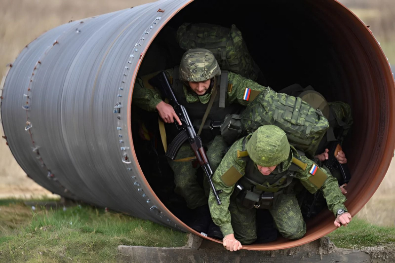 ВСУ оставили "сюрприз" для российских военных в трубе под Купянском: появилось видео - СМИ