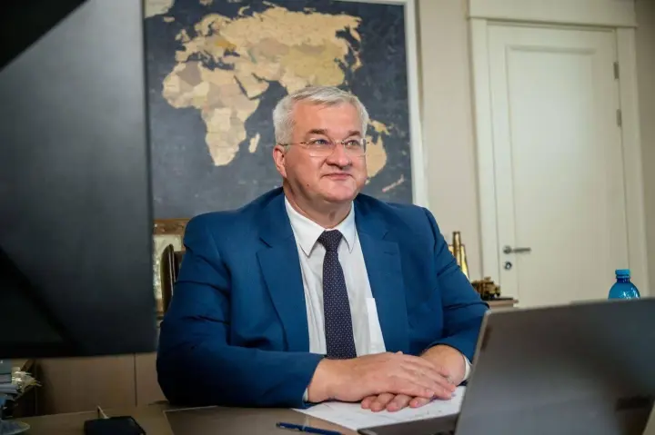 Выездным консульским обслуживанием воспользовались более 1 тыс. украинцев за границей с начала сентября - Сибига