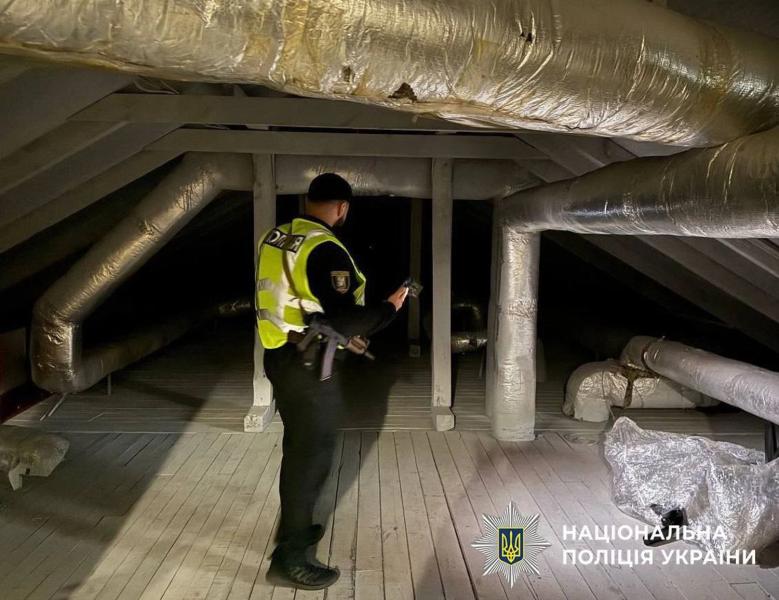 За два дня полиция Киева проверила более 1000 сообщений о "минировании"
