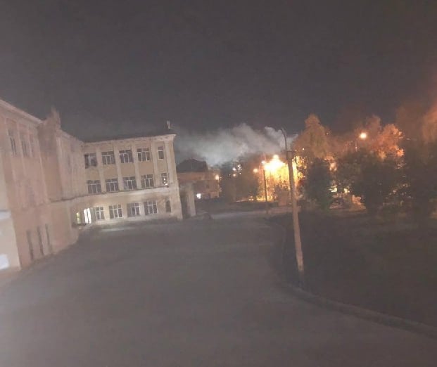 Из пяти дронов три попали в цель: в Сети публикуют кадры с азотно-тукового завода в Пермском крае