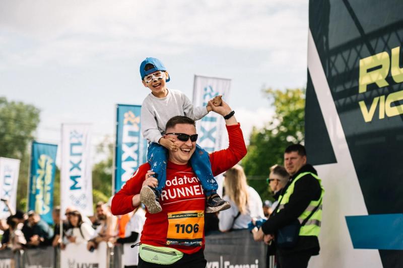 MHP Run4Victory 2025: более 5 миллионов гривен для военных собрали участники благотворительных забегов в пяти городах