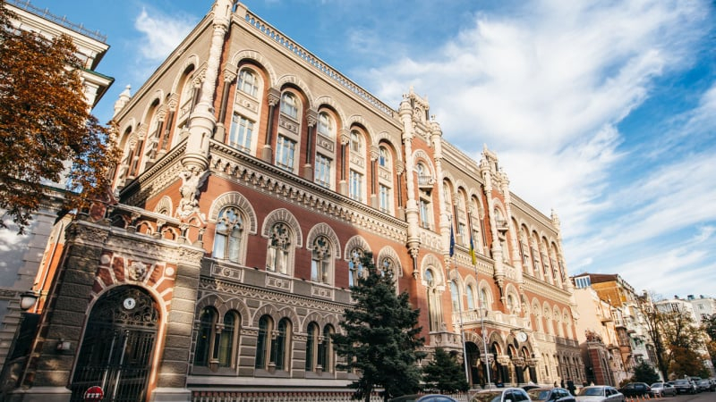 На ринку небанківських фінпослуг з’явилися два нові гравці