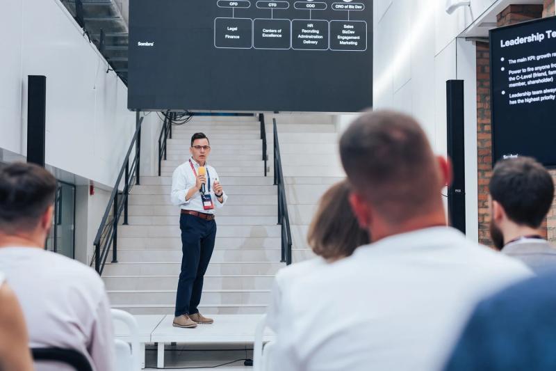 В Виннице провели встречу IT Meets: Главная тема — будущее сервисного бизнеса и роль CEO