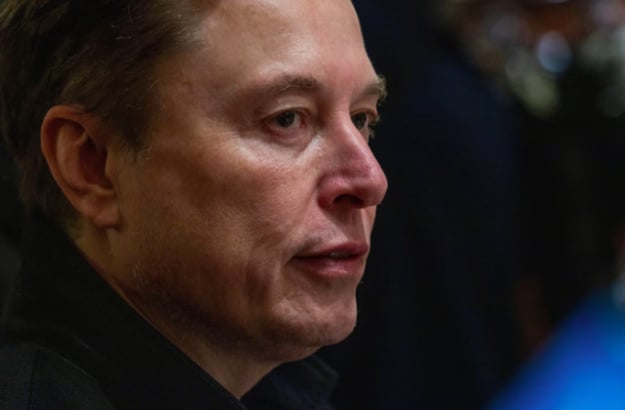 Акціонери Tesla схвалили рекордний план винагороди Маска на $1 трлн