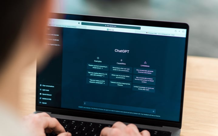 ChatGPT більше не надає медичних та юридичних консультацій: OpenAI посилює обмеження