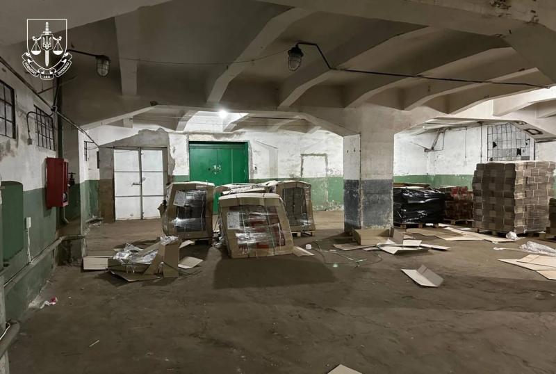 Изготавливали поддельную "Мивину", "Jacobs" и "Nescafe": пятерым организаторам схемы сообщено о подозрении