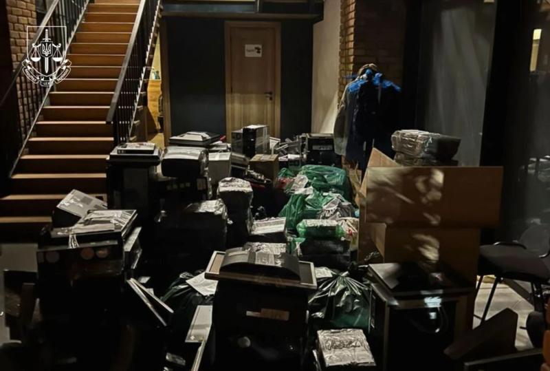 Ликвидирована сеть из 14 мошеннических колл-центров, обманывавших украинцев и иностранцев
