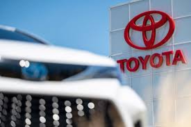 Прибуток Toyota впав на 27% через тарифи США