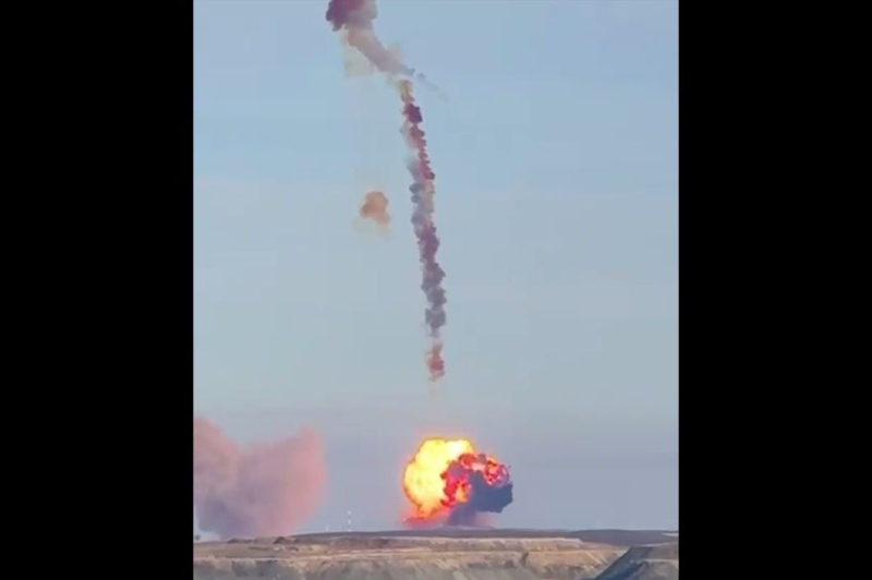 Ракета, совершившая кувырок под Оренбургом, могла быть "Авангардом": видео провального пуска