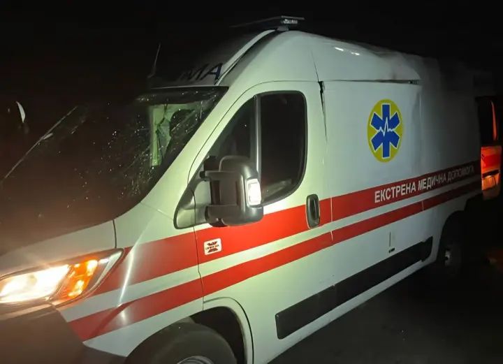 россияне атаковали Днепропетровщину 4 ноября: погибла женщина, есть раненые, среди них - дети и взрослые