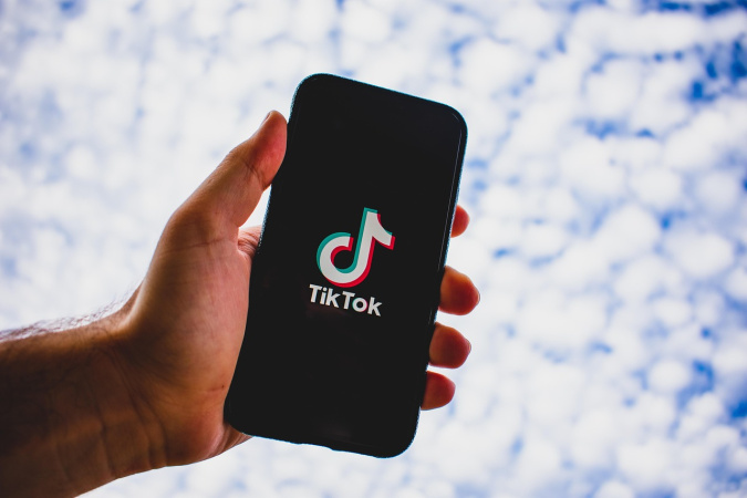 TikTok винагороджуватиме користувачів за обмеження скролінгу стрічки