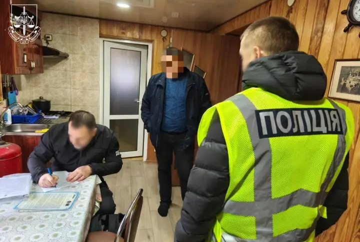 Трое должностных лиц незаконно завладели землей в НП "Пирятинский": прокуратура сообщила о подозрении