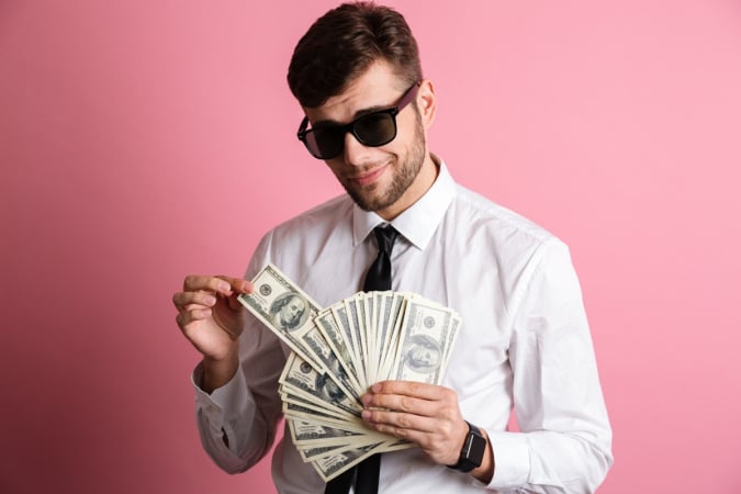У світі з’явився новий мільярдер — Оуен Ганден продав усі біткоїни, які зберігав ще з 2011 року