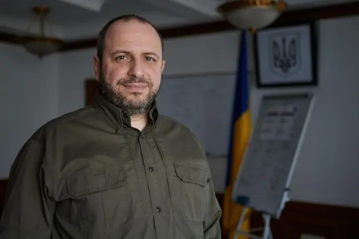 В СНБО опровергли информацию, что Умеров отказывается возвращаться в Украину