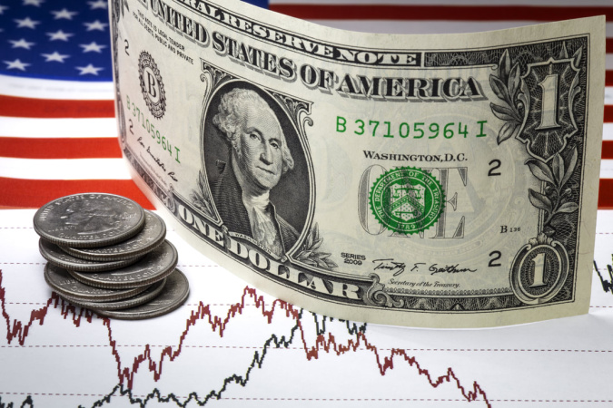 Долар здає позиції: індекс DXY впав до мінімуму за 11 тижнів