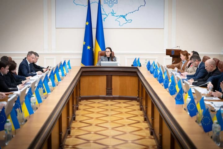Правительство разрешило операторам систем распределения электроэнергии получать государственное энергооборудование в аренду без аукционов