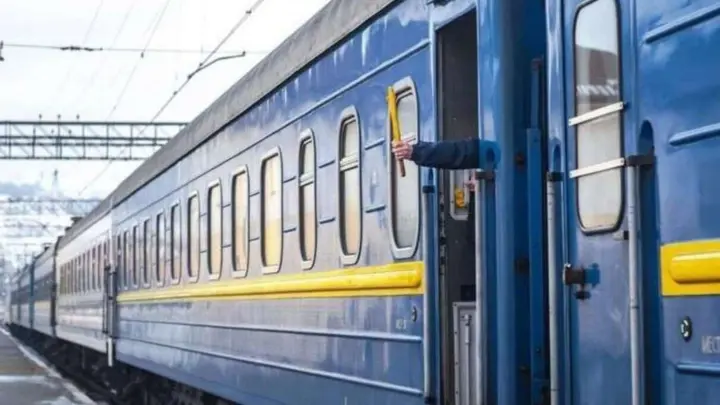 В Киеве запустят тестовые шаттлы между Дарницей и Выдубичами в пиковые часы
