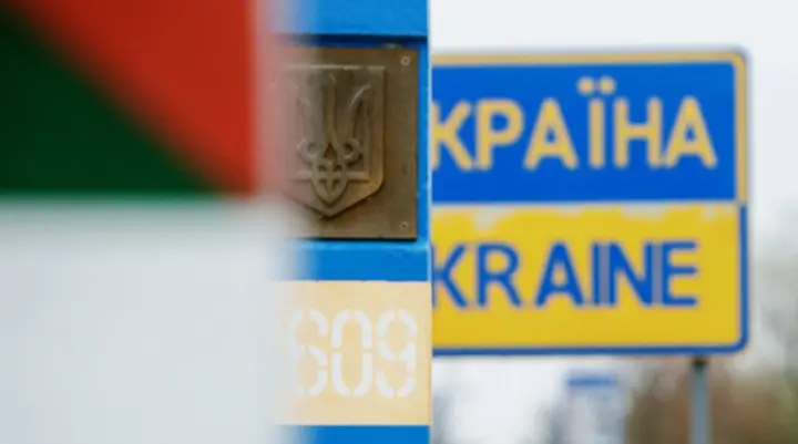 В Одесской области после атаки рф движение по трассе Одесса-Рени остановлено, ряд пунктов пропуска на границе закрыты: что нужно знать