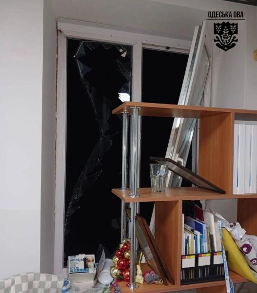 В Одесской области в результате вражеского ночного обстрела повреждена поликлиника