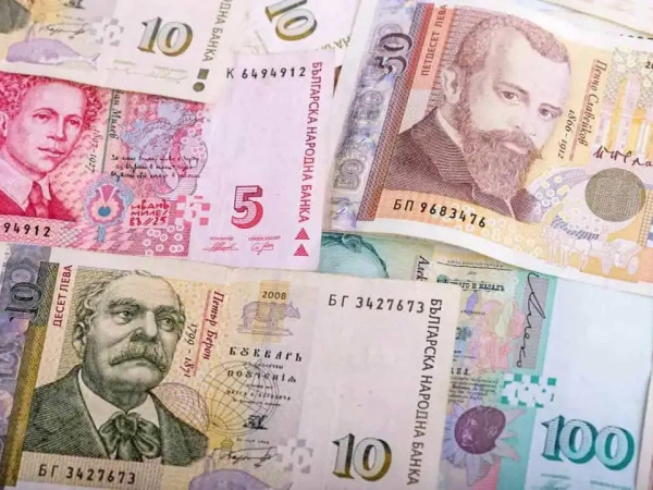 Без болгарського леву: НБУ оновив перелік валют, до яких встановлюється офіційний курс гривні