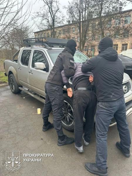 Цена вопроса - 17,8 тыс. долларов: в Одессе раскрыта схема незаконной продажи авто, ввезенных в качестве гумпомощи