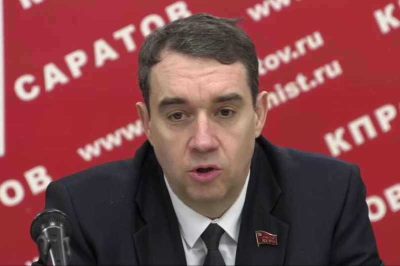 "Даже ВПК не спасает", — Саратов официально признал, что экономика региона в глубоком дефолте