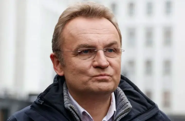 Дети Львова не идут в школу 12 января из-за снегопада: Садовый призвал не пользоваться авто