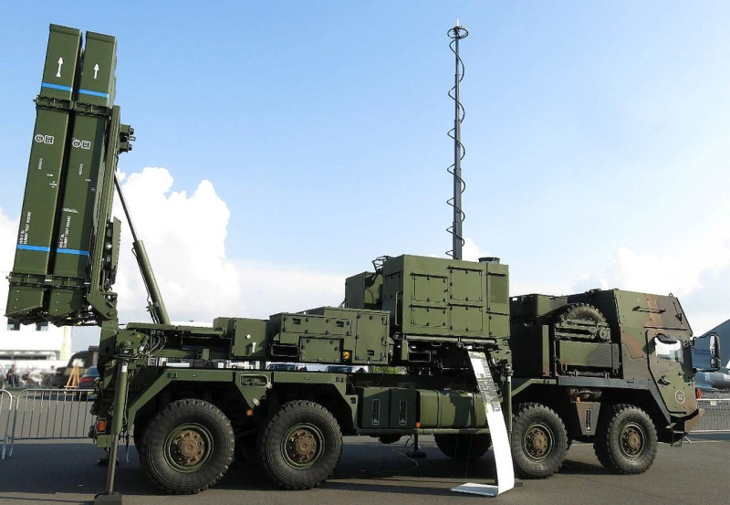 Германия анонсировала скорую передачу дополнительных систем ПВО IRIS-T Украине