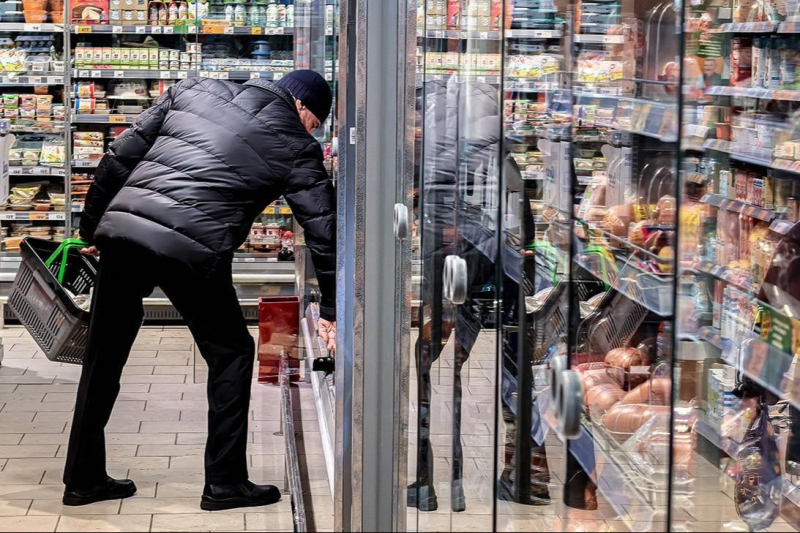 Инфляция разгоняется: в России за январь зафиксирован скачок цен до двузначных темпов