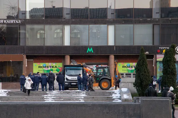 Киев с сегодняшнего дня ограничивает наружное освещение: что предусматривается
