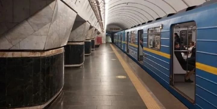Киевское метро меняет движение поездов из-за сложной энергетической ситуации